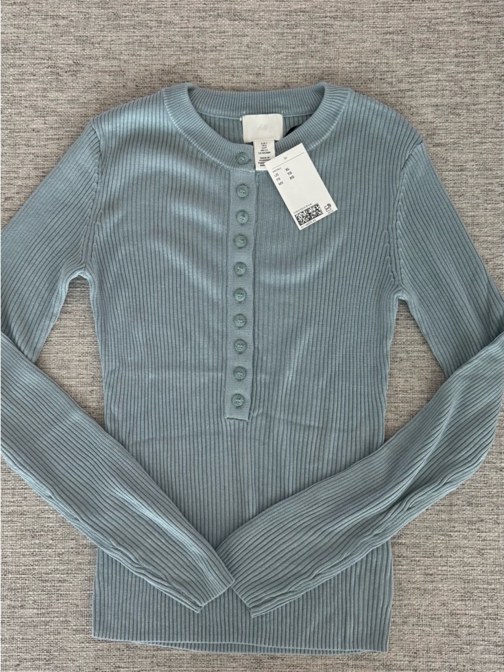 H&M Ribbed Long-Sleeve Henley Top